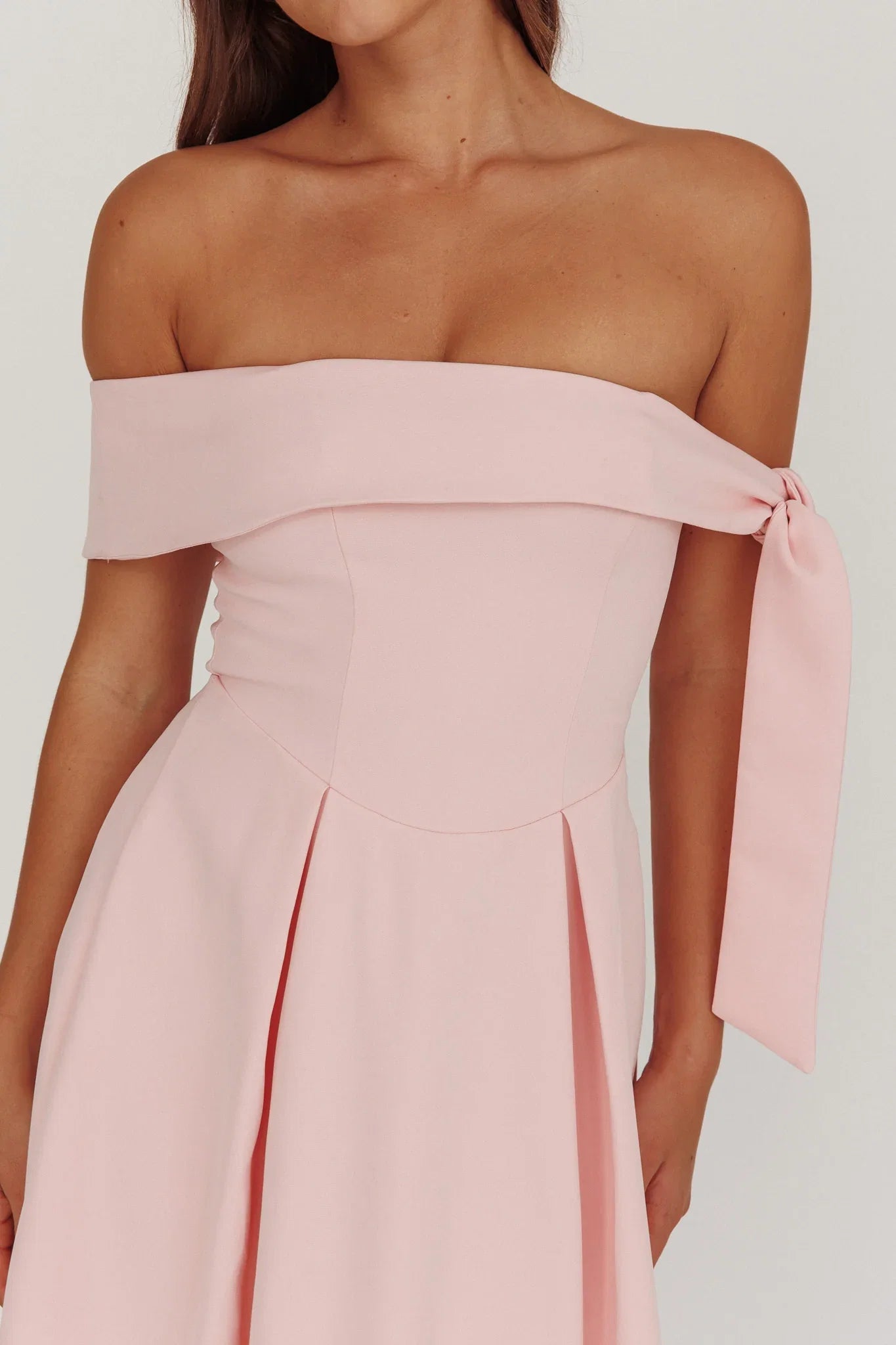 Aurora Sky Off-Shoulder Box Pleat Midi Dress Pink